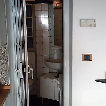 Appartamento Casa Picasso Genova Esterno foto